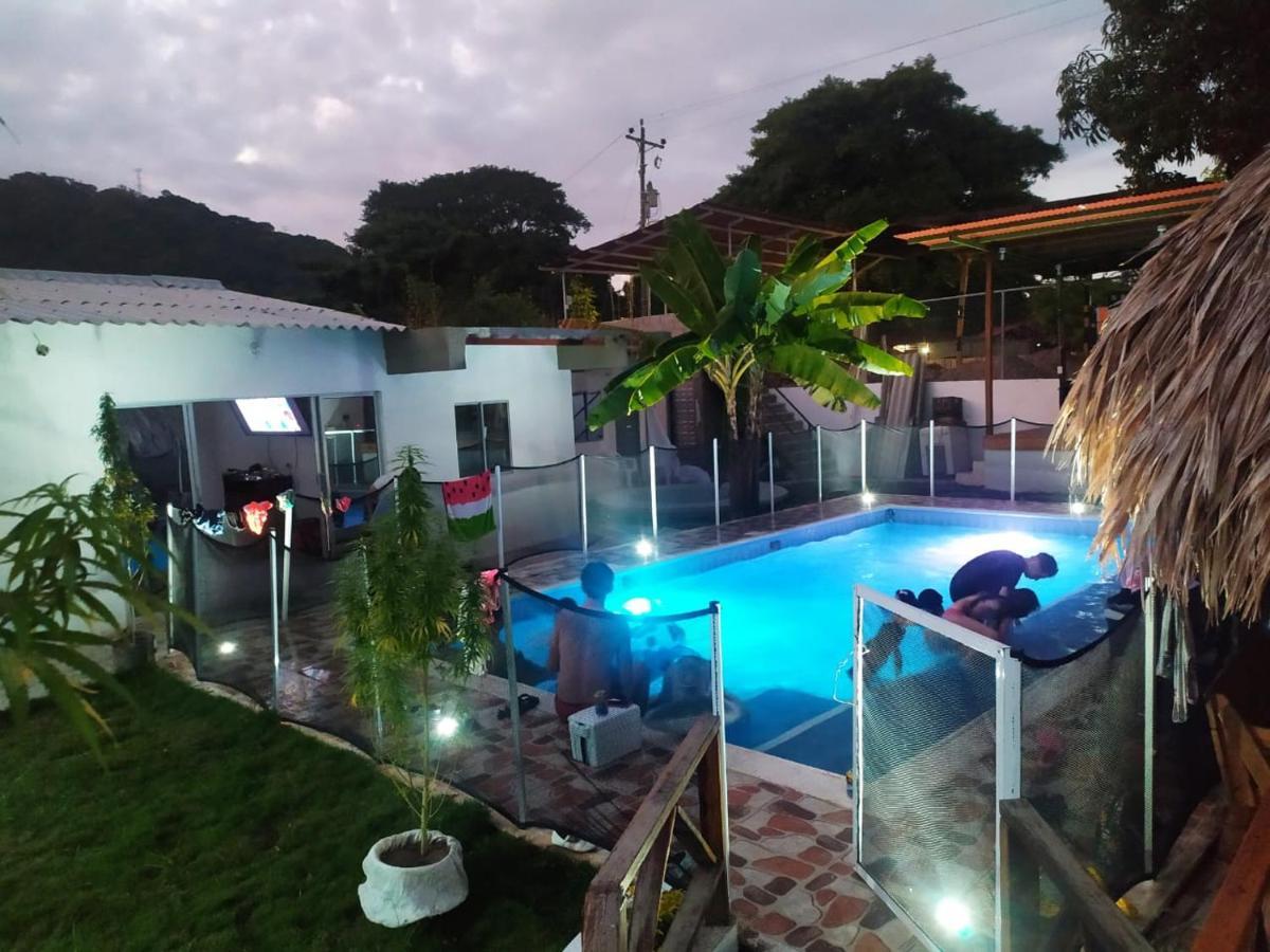 Hostal La Sierra Nevada Паломино Экстерьер фото