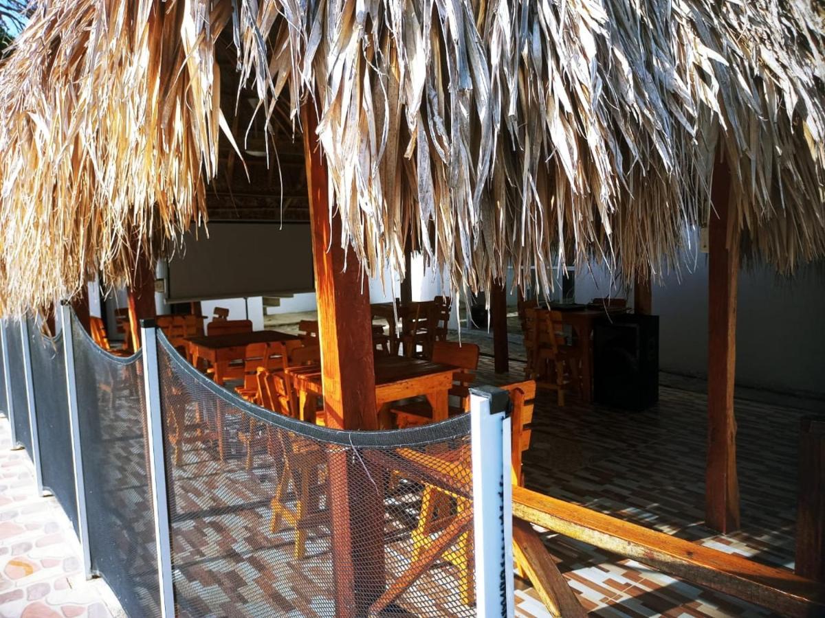 Hostal La Sierra Nevada Паломино Экстерьер фото