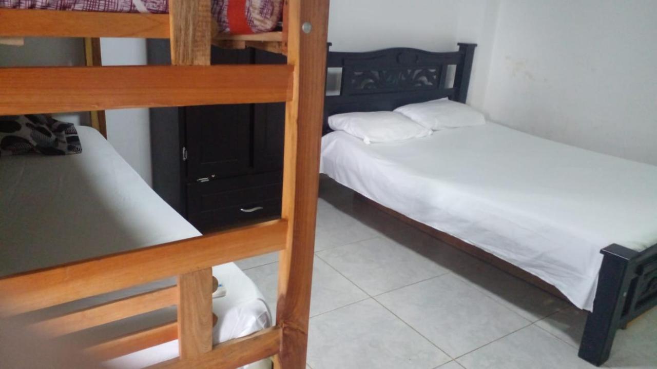 Hostal La Sierra Nevada Паломино Экстерьер фото